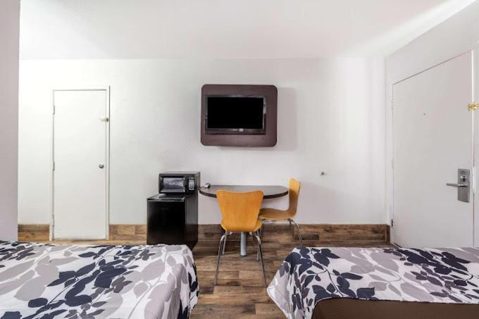Rodeo Inn Pecos Luaran gambar